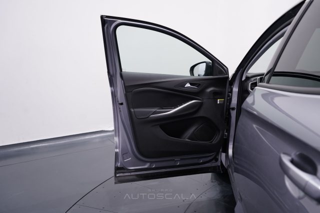 OPEL Grandland usata, con Servosterzo