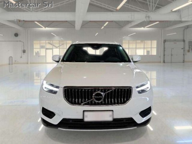 VOLVO XC40 usata, con Autoradio