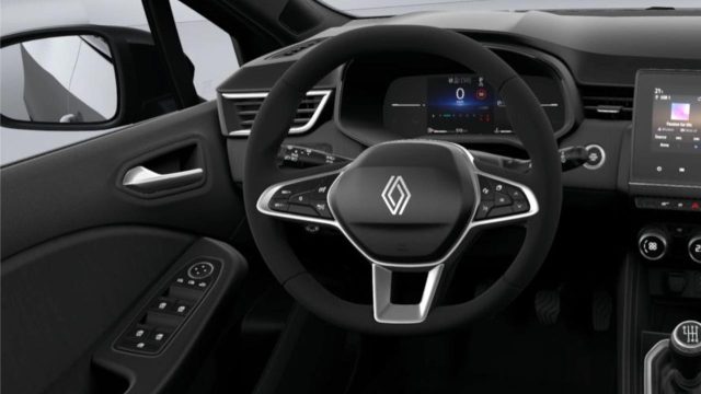 RENAULT Clio usata, con Park Distance Control