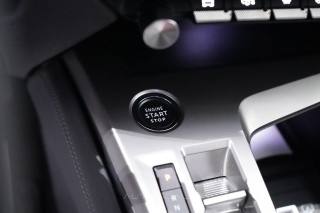 PEUGEOT 408 usata, con Telecamera per parcheggio assistito
