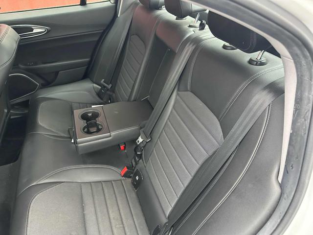 ALFA ROMEO Giulia usata, con Park Distance Control