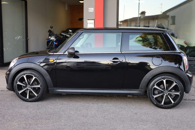 MINI One usata, con Sound system