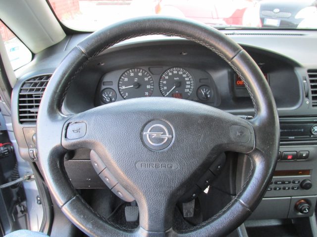 OPEL Zafira usata, con Alzacristalli elettrici