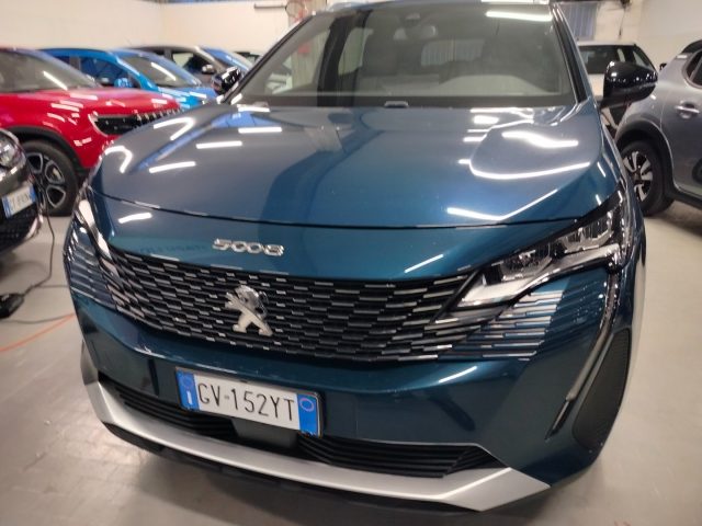 PEUGEOT 5008 usata, con Autoradio digitale