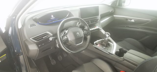 PEUGEOT 5008 usata 45