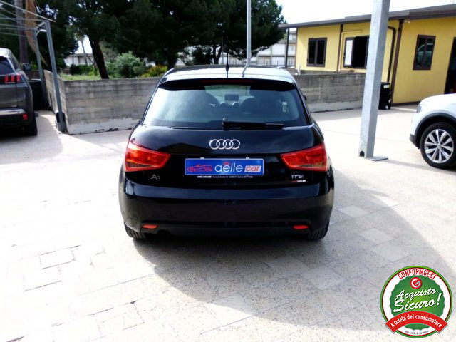 AUDI A1 usata, con Autoradio