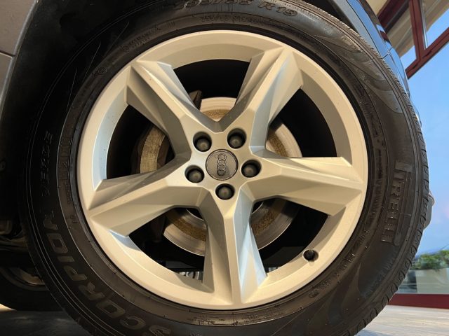 AUDI Q7 usata, con Fari Xenon