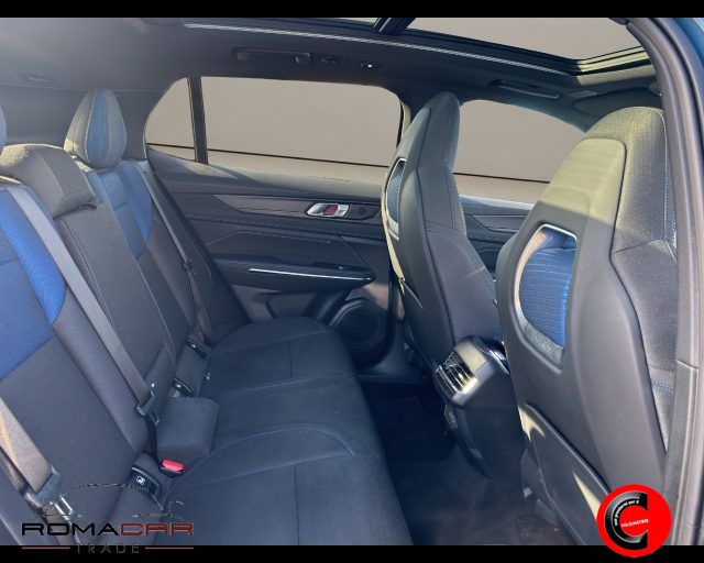 LYNK & CO 01 usata, con Controllo elettronico della corsia