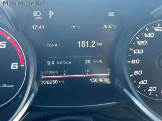ALFA ROMEO Stelvio usata, con Controllo automatico clima