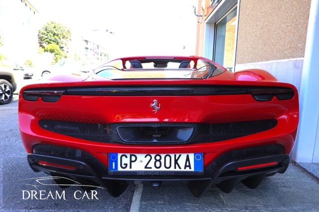 FERRARI 296 GTS usata, con Airbag Passeggero