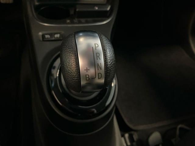 RENAULT Twingo usata 27