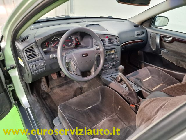 VOLVO V70 usata 35