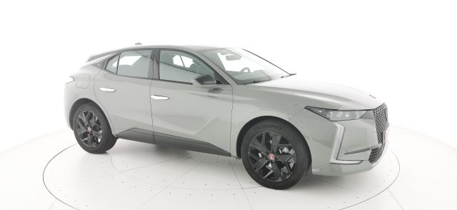 DS AUTOMOBILES DS 4 usata, con Sedile posteriore sdoppiato