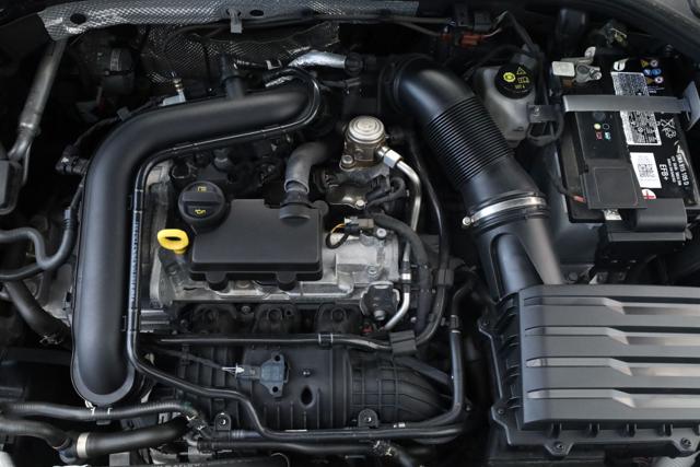 VOLKSWAGEN Golf usata, con Apple CarPlay