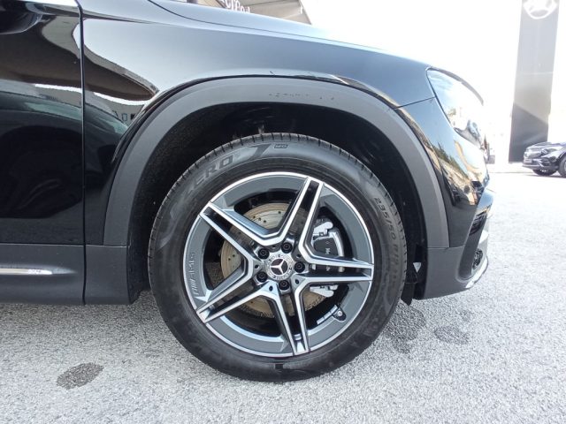 MERCEDES-BENZ GLB 200 usata, con Cerchi in lega