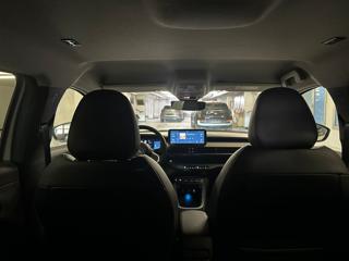 JEEP Avenger usata, con USB