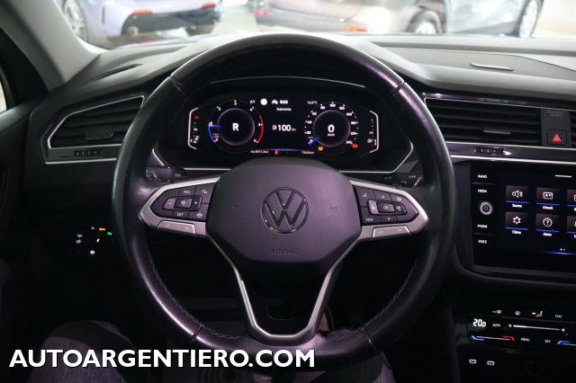 VOLKSWAGEN Tiguan usata, con Sedile posteriore sdoppiato