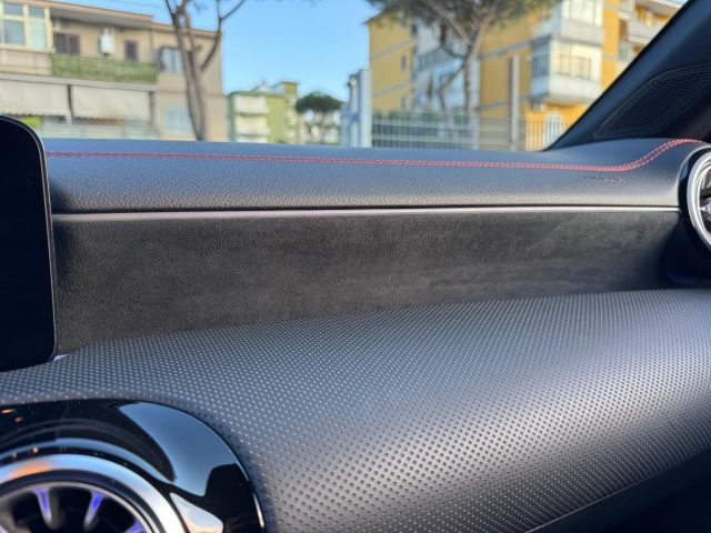 MERCEDES-BENZ CLA 200 usata, con ESP