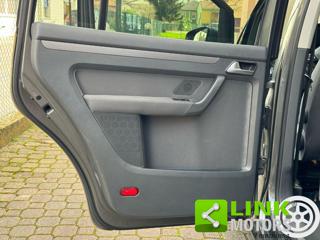 VOLKSWAGEN Touran usata 30