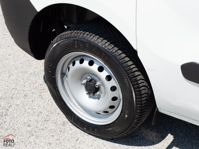 FIAT Doblo usata 18