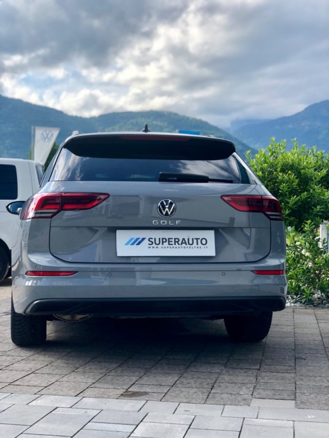 VOLKSWAGEN Golf Variant usata, con Luce d