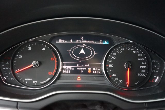 AUDI Q5 usata, con Sensori di parcheggio posteriori