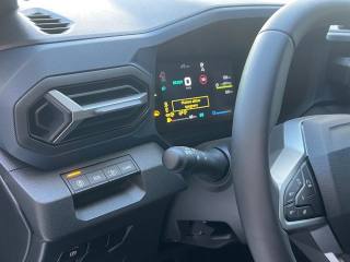 DACIA Duster usata, con Autoradio digitale