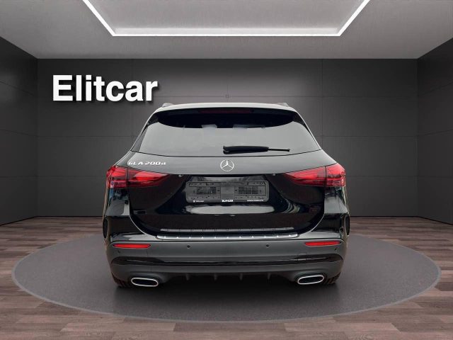 MERCEDES-BENZ GLA 200 usata, con Airbag Passeggero