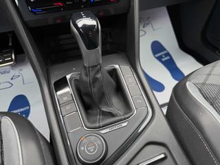 VOLKSWAGEN Tiguan usata, con Leve al volante