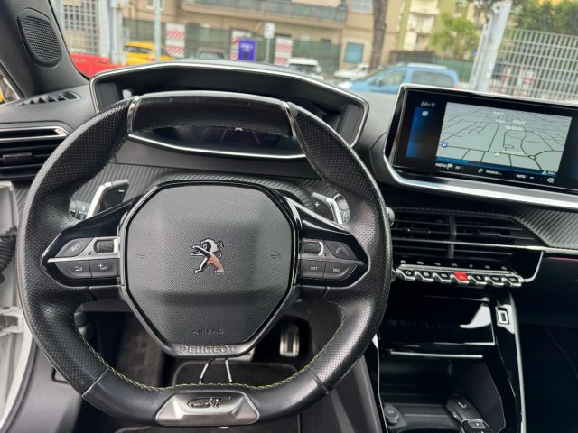 PEUGEOT 2008 usata, con Fari Xenon