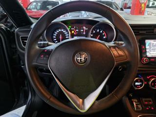 ALFA ROMEO Giulietta usata, con Controllo automatico clima