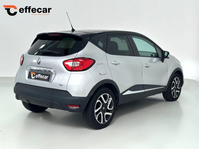RENAULT Captur usata, con Autoradio