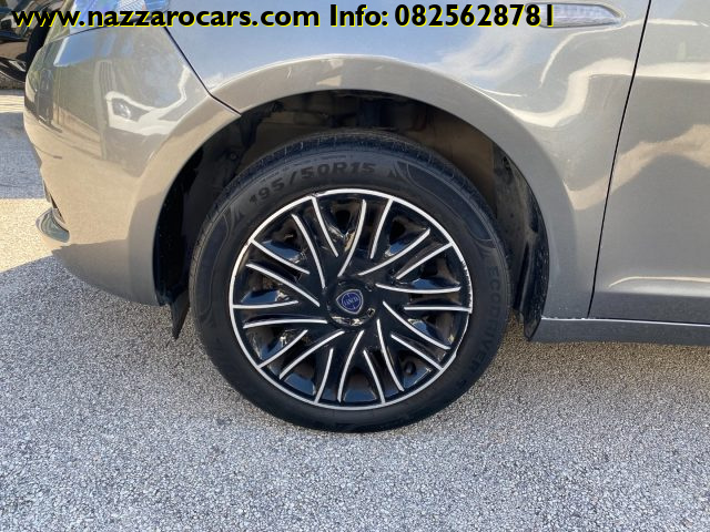 LANCIA Ypsilon usata, con Sedile posteriore sdoppiato