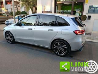 MERCEDES-BENZ B 180 usata, con Chiamata automatica per emergenze