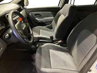 DACIA Duster usata 9