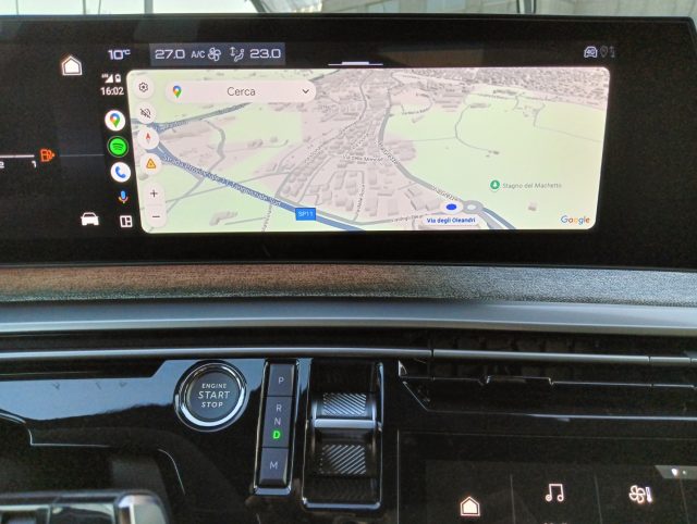 PEUGEOT 3008 usata, con Volante in pelle