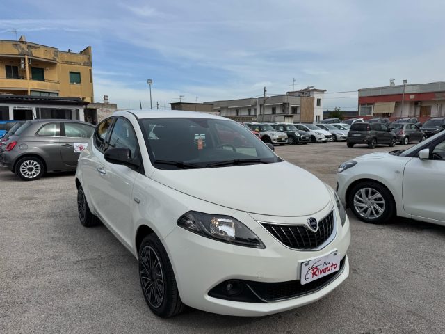 LANCIA Ypsilon usata, con Airbag