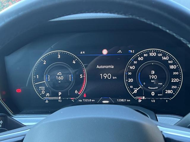 VOLKSWAGEN Touareg usata, con Climatizzatore