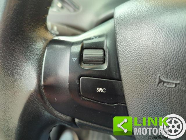PEUGEOT 208 usata, con Airbag testa