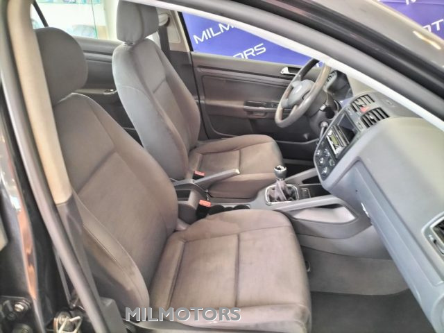 VOLKSWAGEN Golf usata, con Controllo trazione