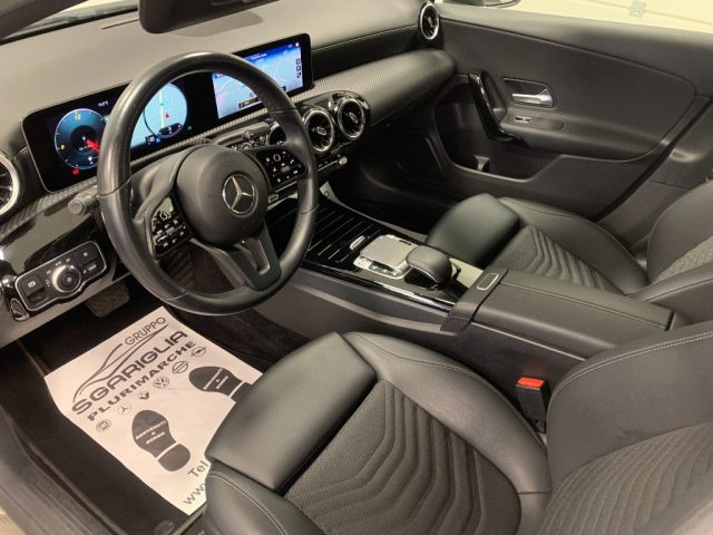MERCEDES-BENZ A 180 usata, con Cerchi in lega