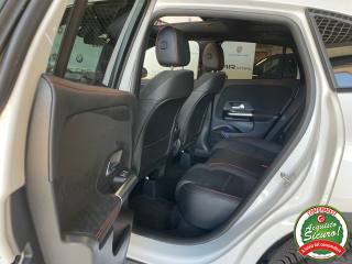 MERCEDES-BENZ GLA 200 usata, con Sedili riscaldati