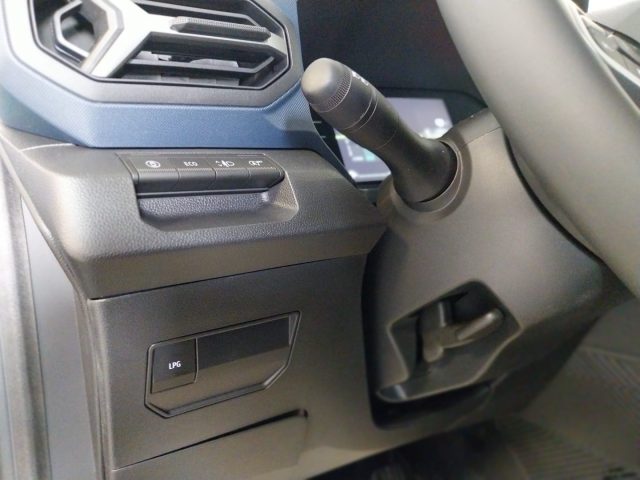 DACIA Duster usata, con Touch screen