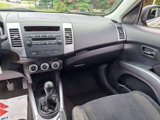 MITSUBISHI Outlander usata, con Fendinebbia