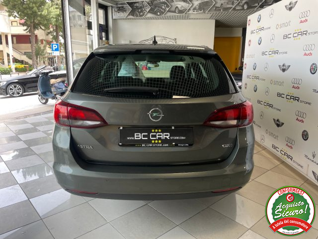 OPEL Astra usata, con Boardcomputer