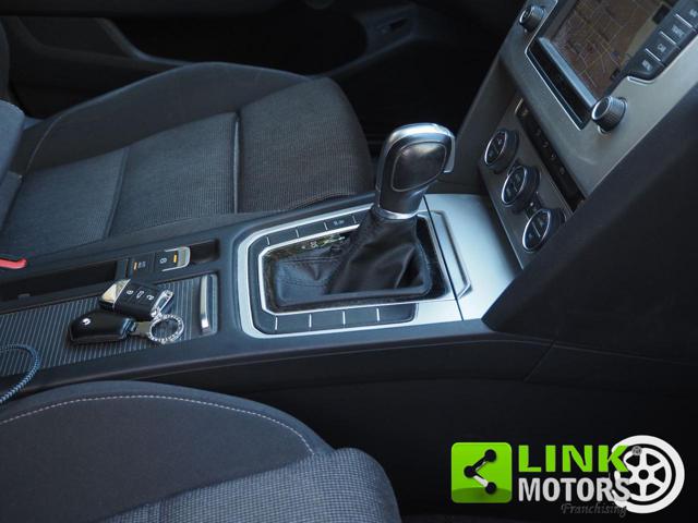 VOLKSWAGEN Passat Variant usata 46