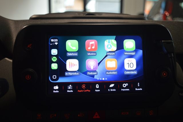FIAT Panda Cross usata, con USB