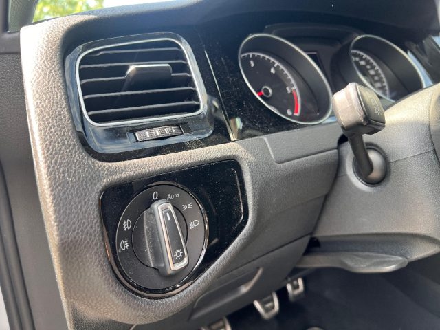 VOLKSWAGEN Golf usata, con Climatizzatore