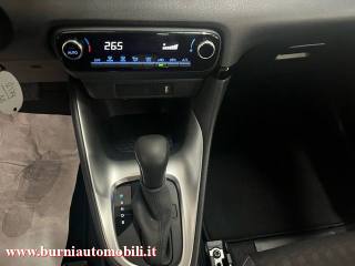 TOYOTA Yaris usata, con Touch screen