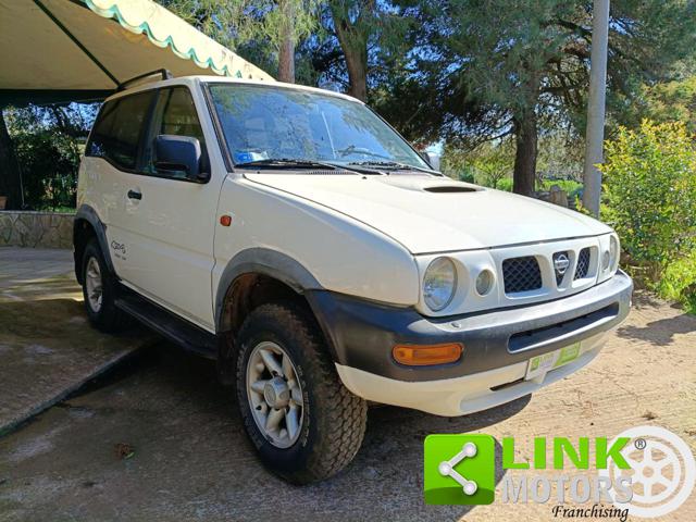 NISSAN Terrano II usata, con Trazione integrale
